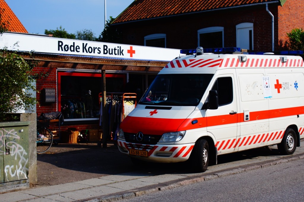 Røde Kors butik_Holme Byvej